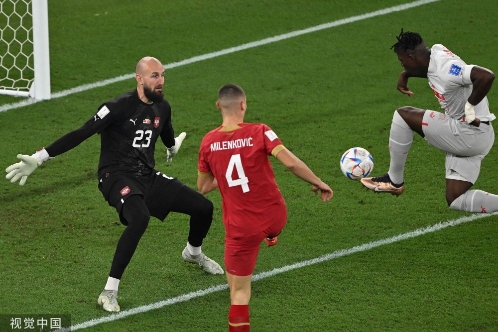  尤文新援快速融入体系，弗拉霍维奇头球摆渡助队友破门